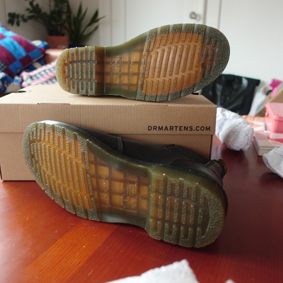 Doc Martens Lo Rogue Chelsea boots *BRAND NEW IN BOX* - Picture 5 of 7